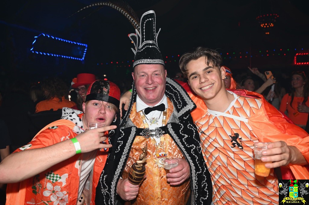 ../Images/Kick off 2025 214.jpg